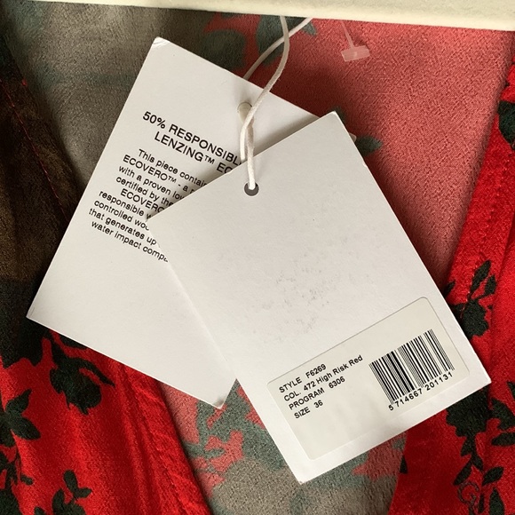 NWT!! GANNI Floral-print crepe de chine wrap top - Picture 12 of 12